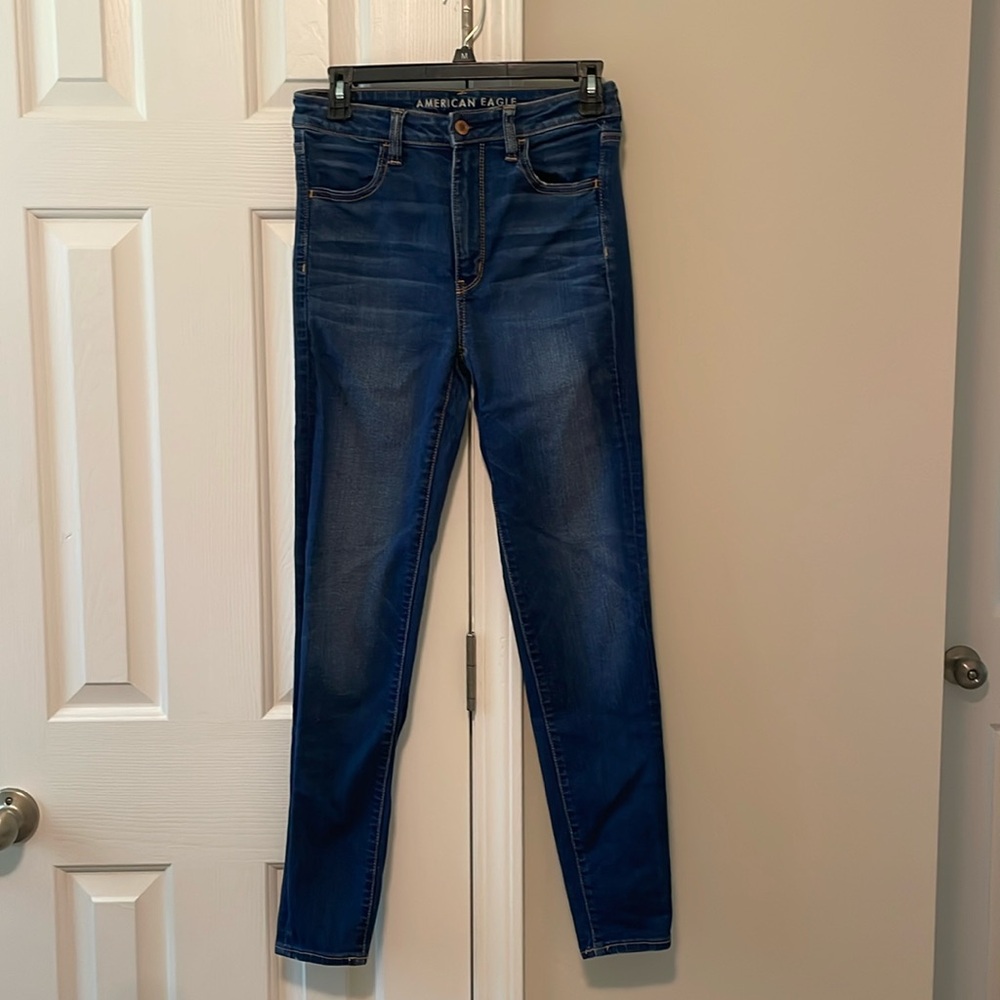 American Eagle Super High Rise Jegging